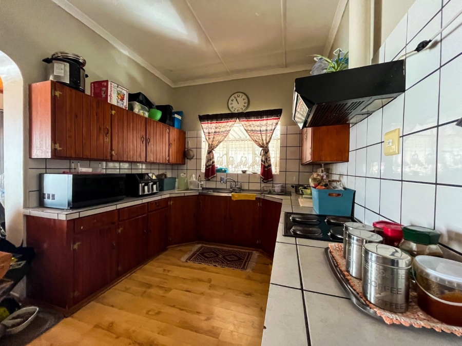 4 Bedroom Property for Sale in Bothasrus Eastern Cape